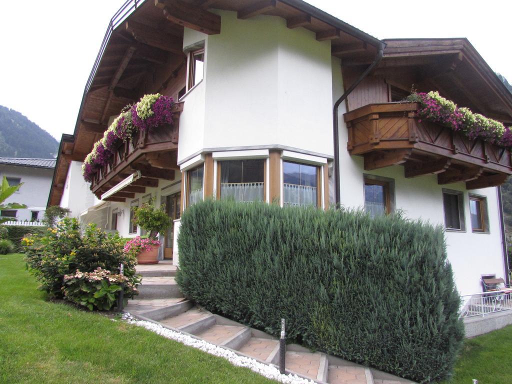Haus Egger Lägenhet Neustift im Stubaital Rum bild