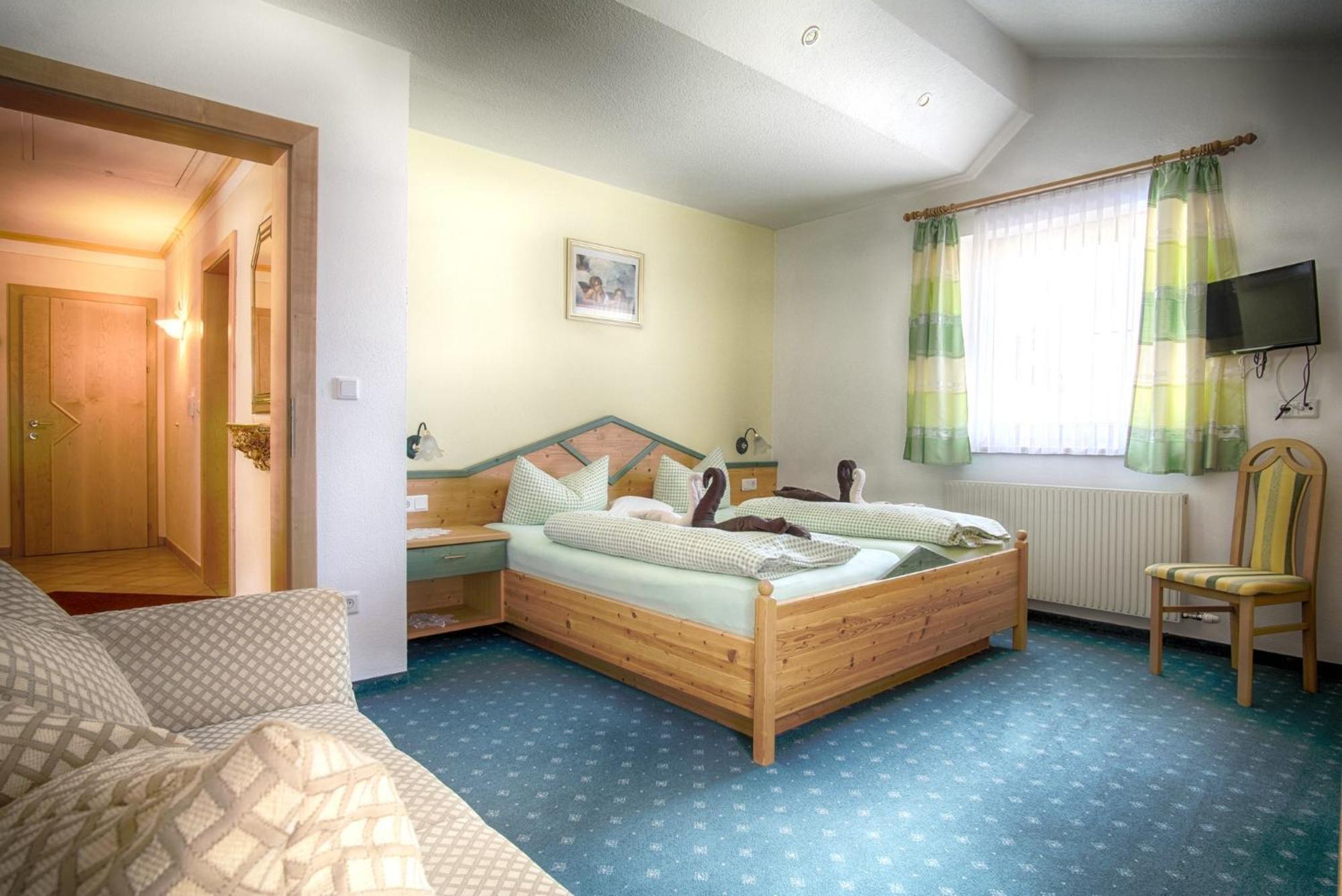 Haus Egger Lägenhet Neustift im Stubaital Rum bild