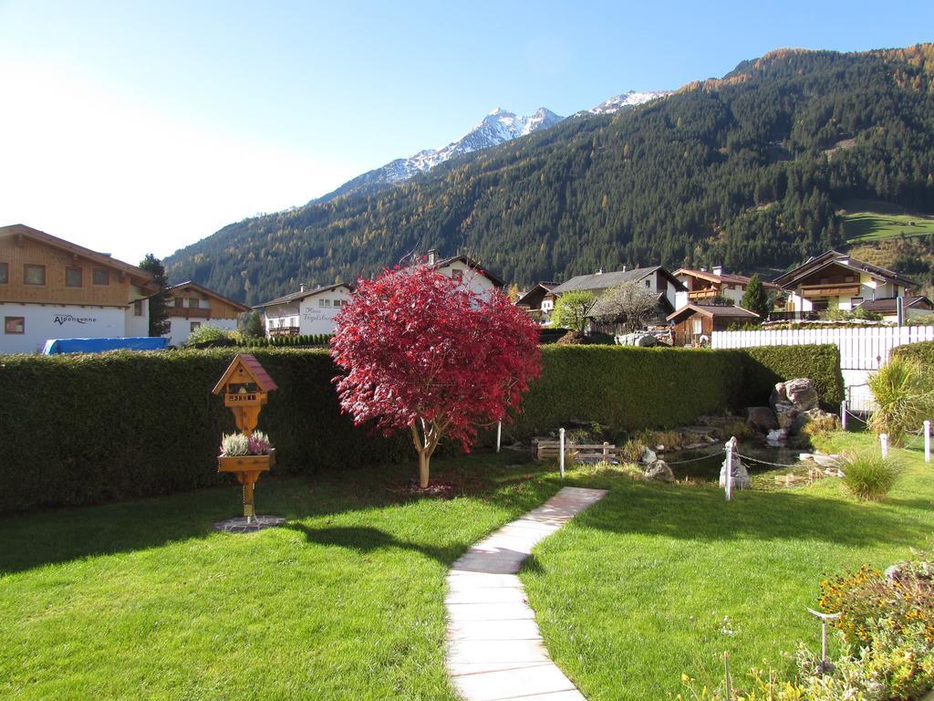 Haus Egger Lägenhet Neustift im Stubaital Rum bild