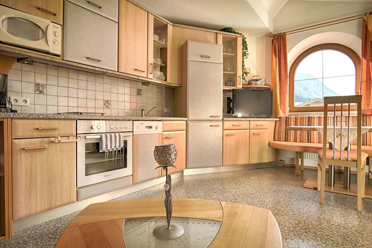 Haus Egger Lägenhet Neustift im Stubaital Rum bild